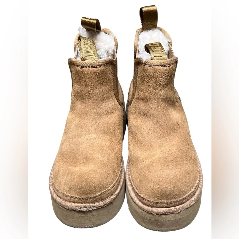 UGG clean smoke